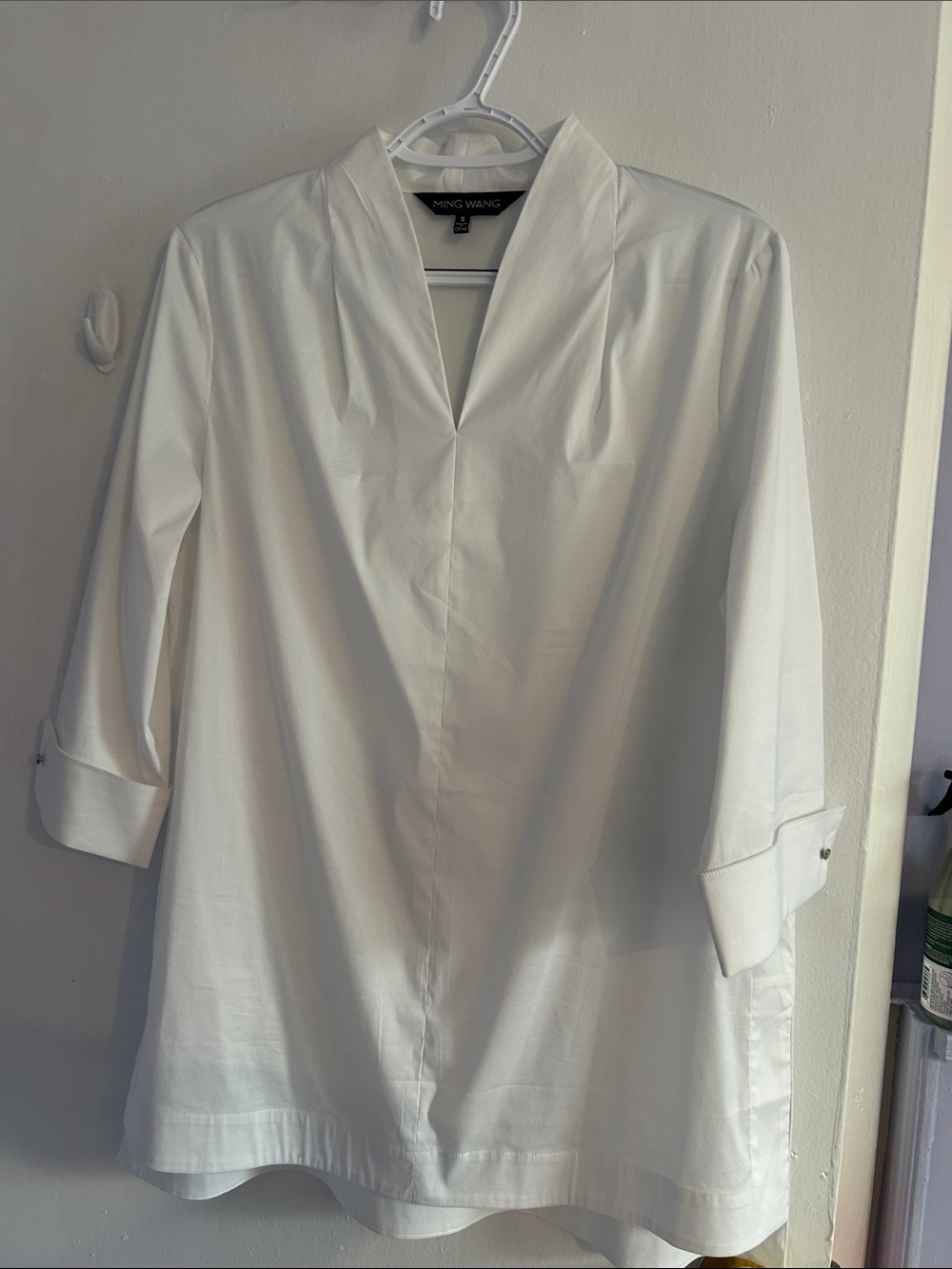 Ming Wang Women’s  White V-Neck 3/4 Sleeve tunic Shirt